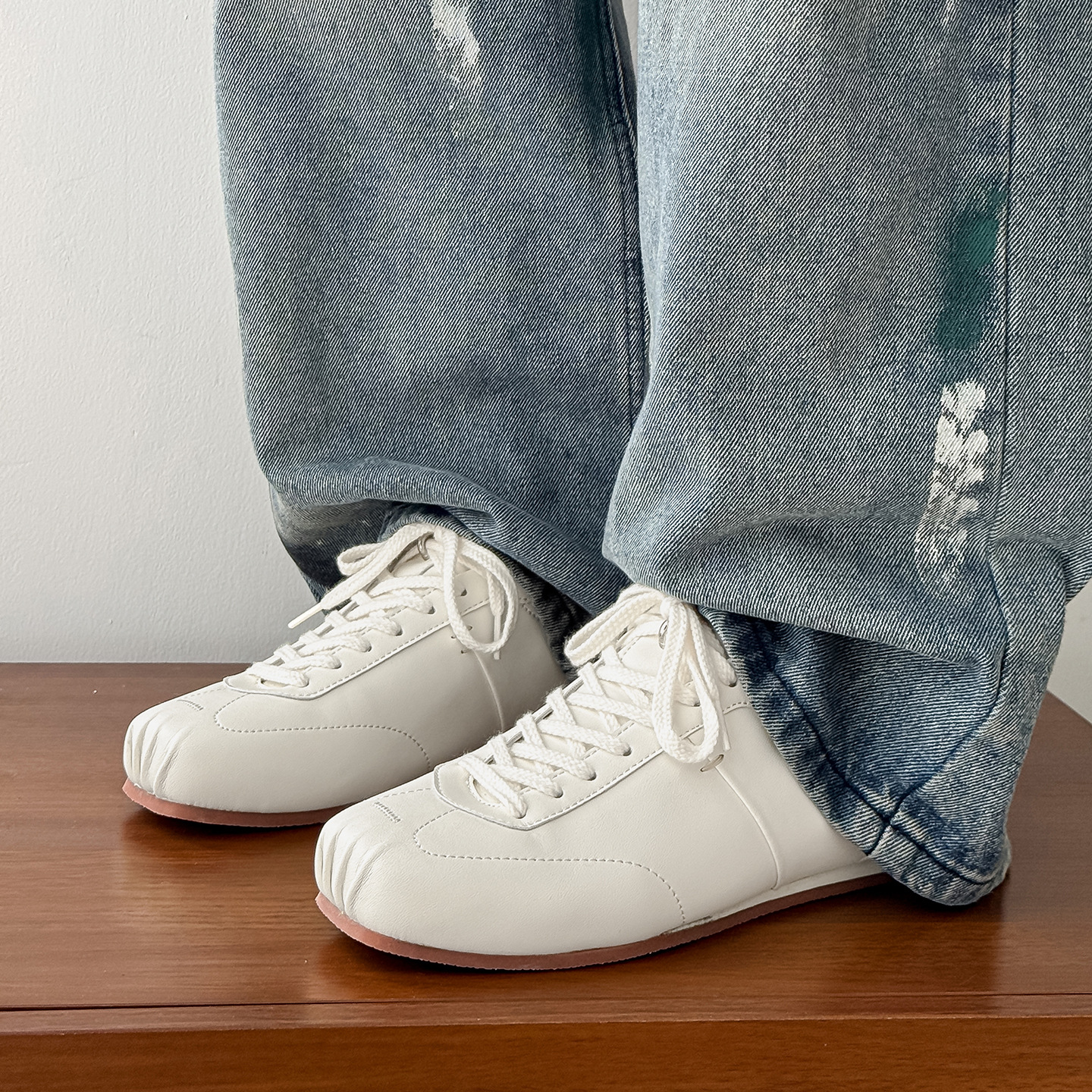 2026 Summer New Versatile Couple's German Training Shoes, Ballet Casual Low-Top Sneakers, Breathable Square-Toe Flat White Shoes