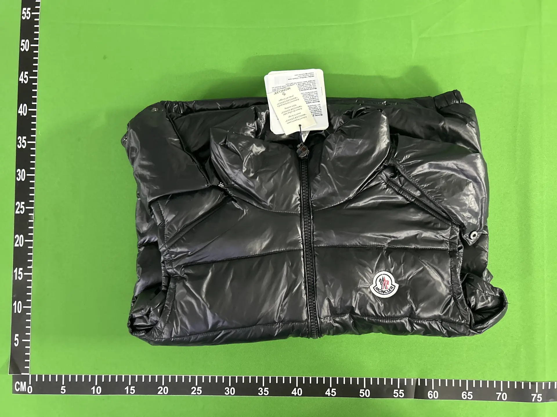 mon.c.ler Bright vest down jacket