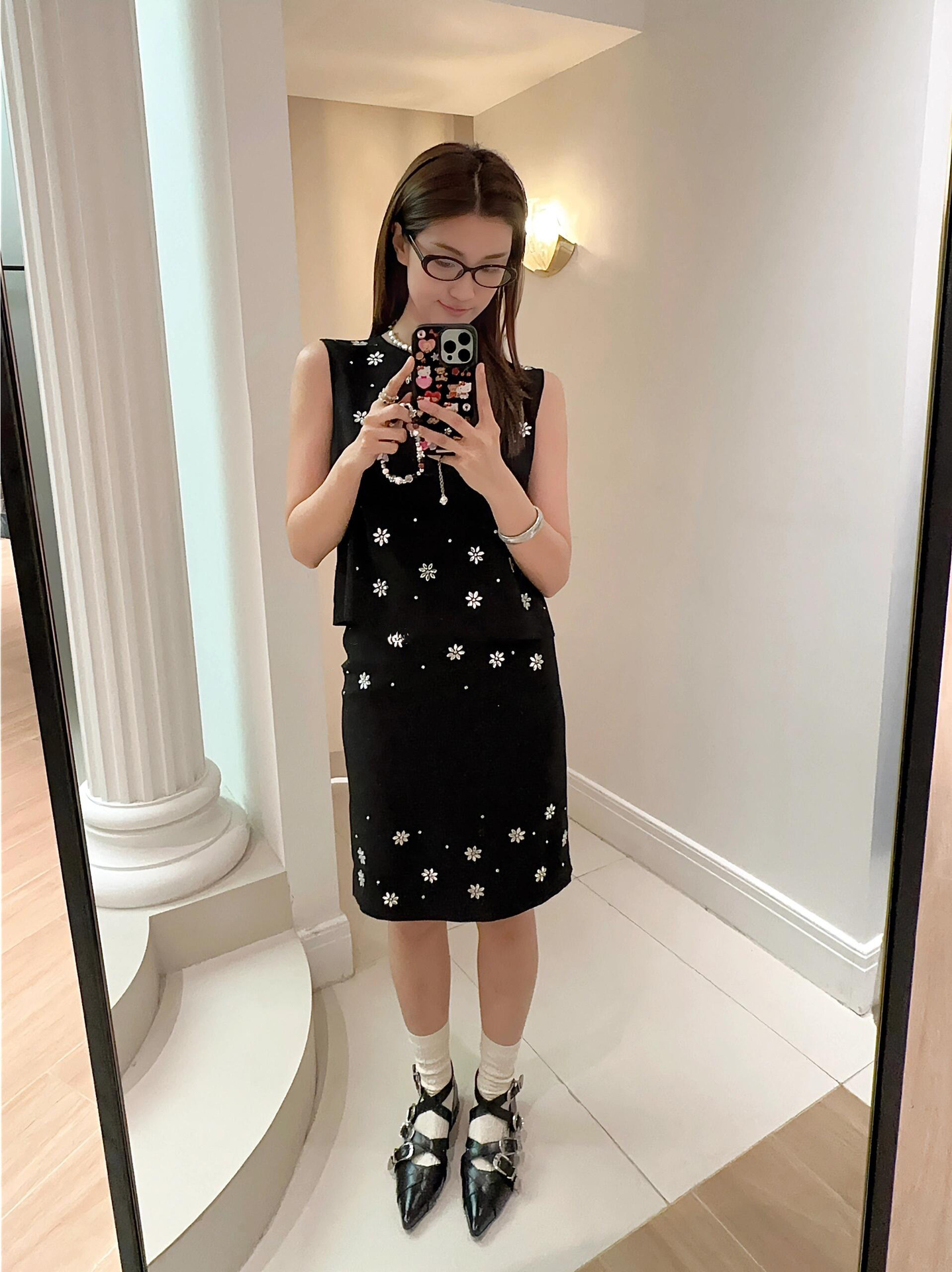 [Clearout No Returns or Exchanges] Original Diamond Fabric Designer Brand Flower Hot Diamond Sleeveless Vest and Skirt Suit
