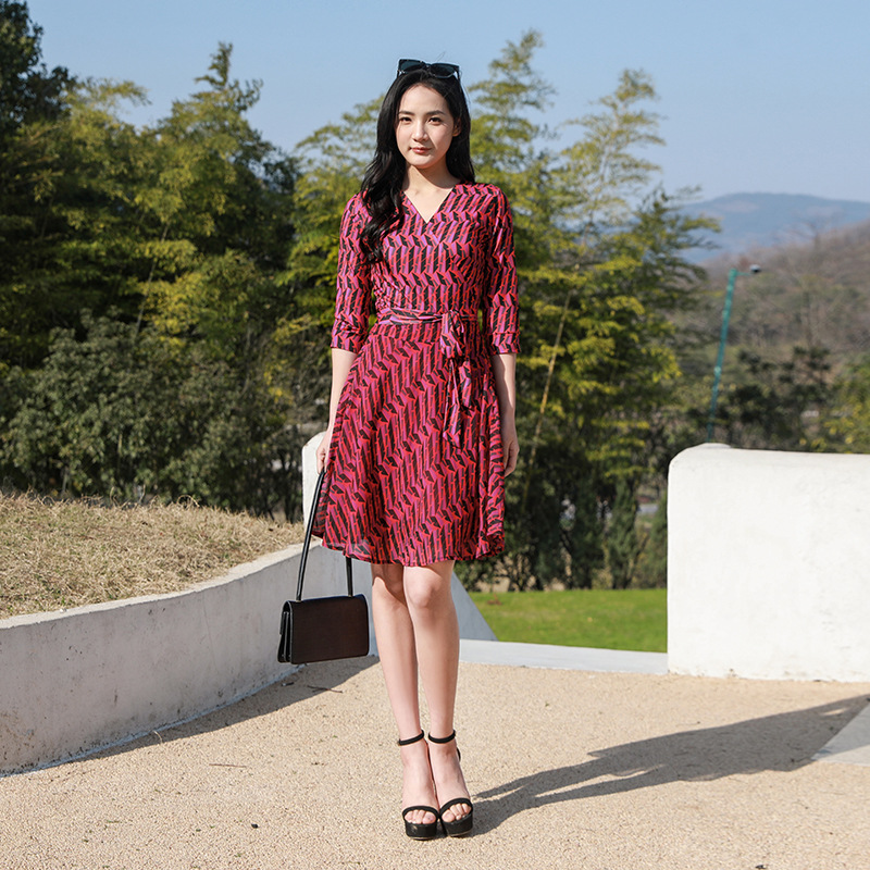 Spring and Summer New Style Elegant Chiffon Splicing Geometric Figure A-Line Skirt Wrap Skirt V Neck Slimming Look Belted Dress