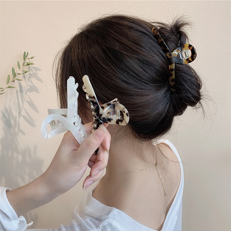 South Korea Dongdaemun Acetic Acid Hairpin Back Head Clip French Retro Mermaid Color Hair Claw Headwear Hairpin Shark Clip