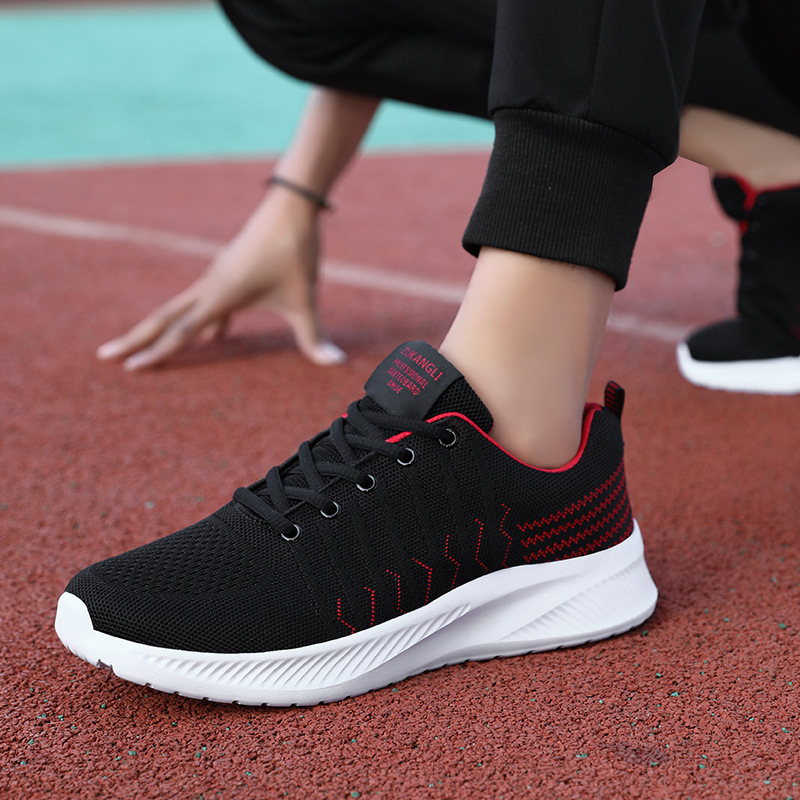 Black Brand Men's Shoes Mesh Breathable sneaker Soft Sole Lightweight Running Shoes Men's Thick Sole Comfortable Casual Travel Shoes