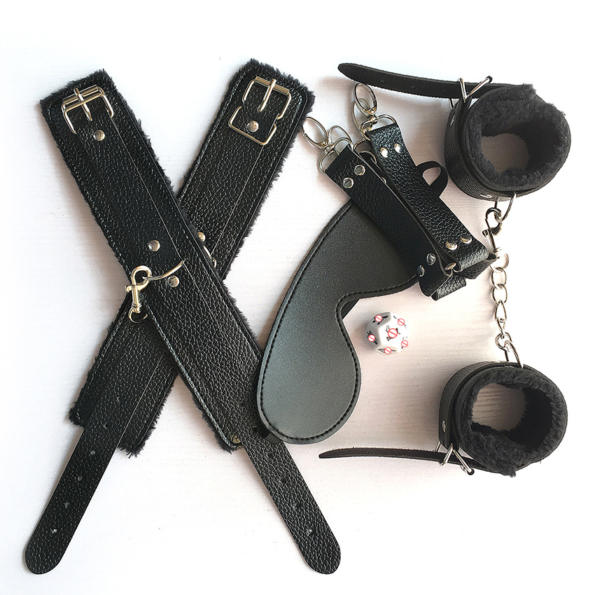 Adult leather supplies husband and wife flirting shackles plush handcuffs foot cuffs alternative sex toys three or four or five piece wholesale