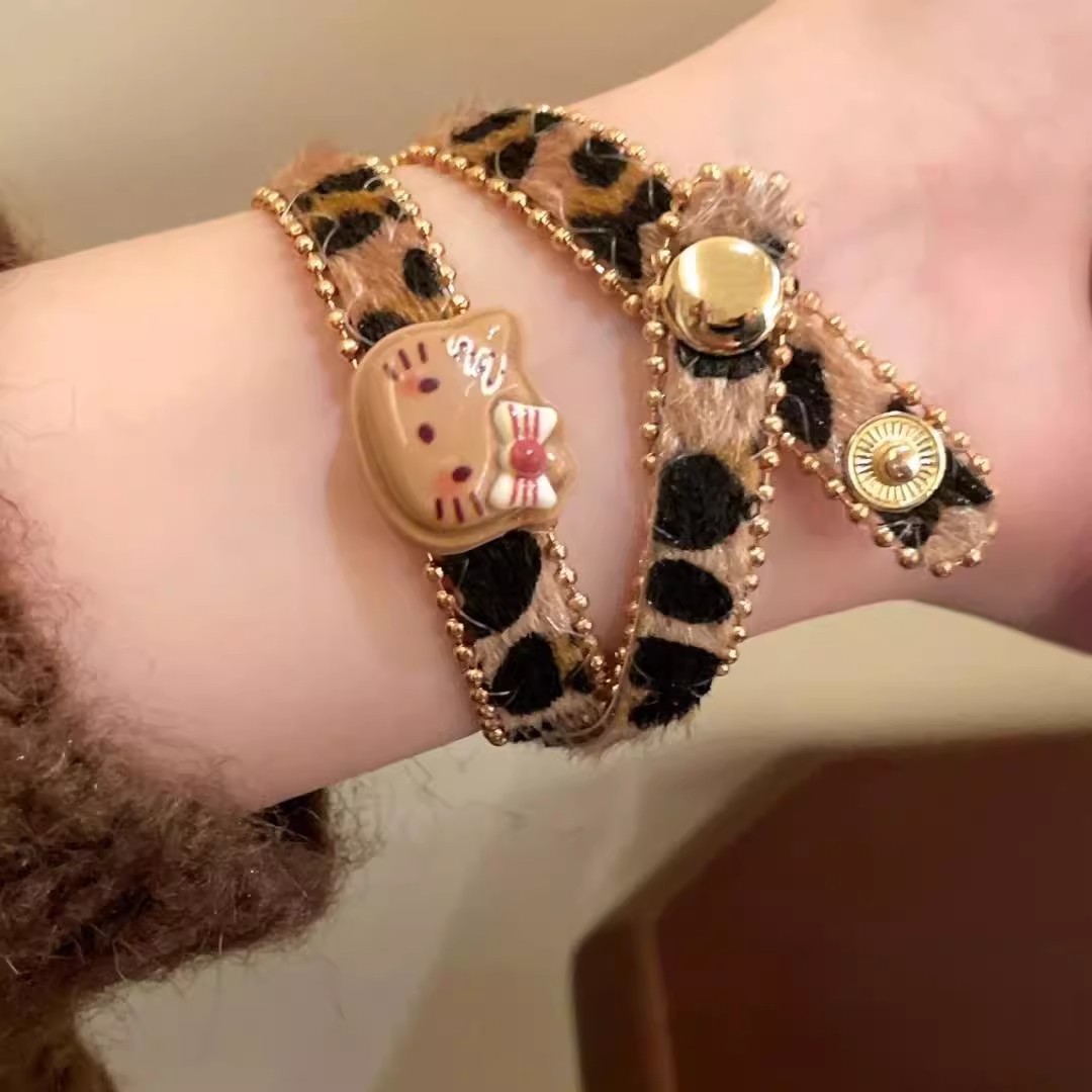 Vintage Spice Style Leopard Print Kitten Collar Female Choker Two Sweet Cool Bracelet Niche High-end Necklace