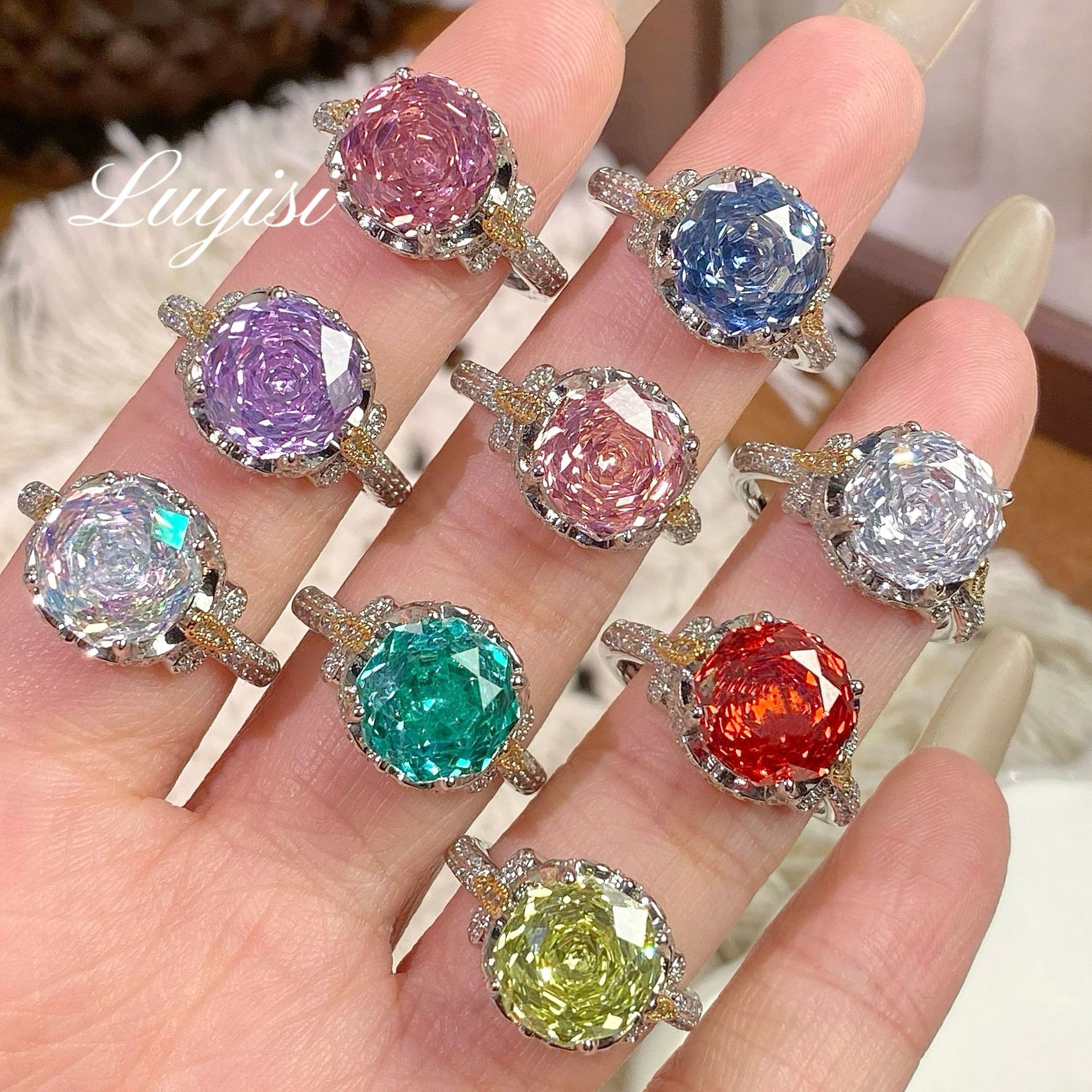 High-grade Octagonal Millennium Rose Cut Green and Purple Ring Women's High Carbon Diamond Rose Butterfly Tansang Blue Ring