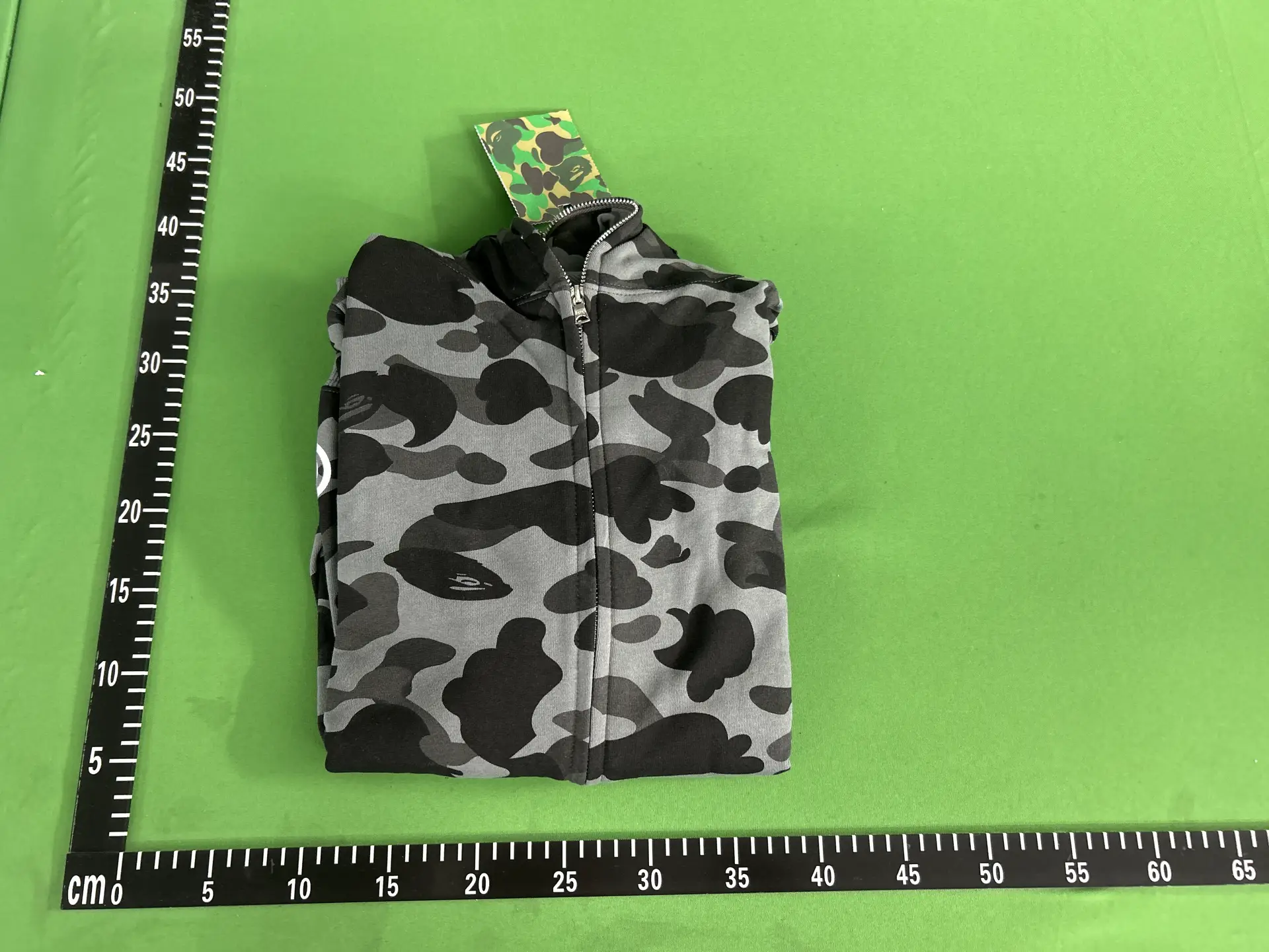 Camouflage Shark Hooded Jacket Street Men and Women Couple Hip-Hop Cardigan Zipper Embroidered Sweatshirt Spring Autumn Winter Long-Sleeved Shirt