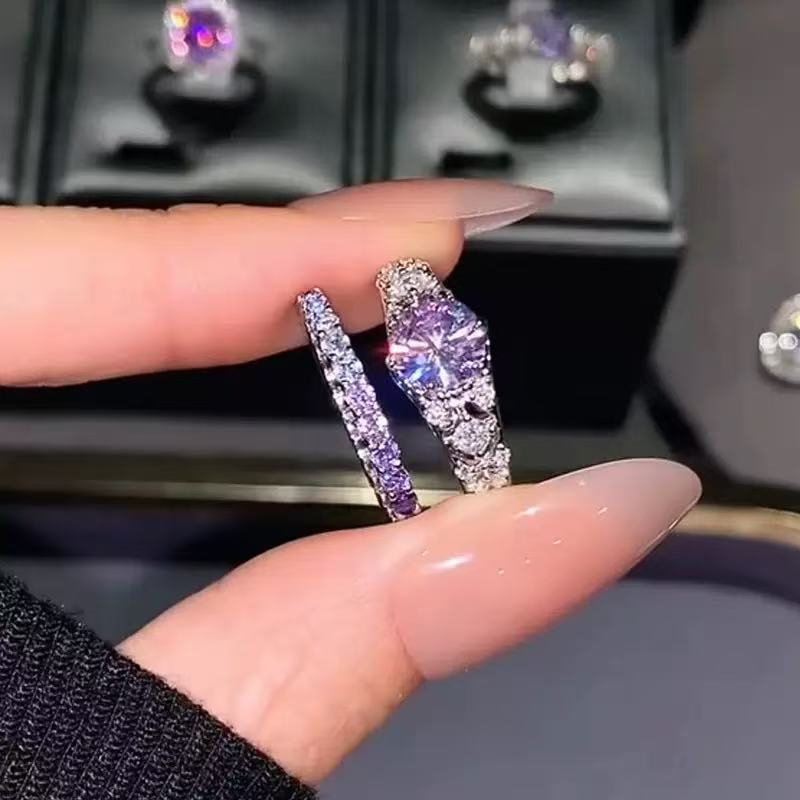 Light Luxury and High-End Feel, Gradient Exquisite Violet Ring, Same Style as on Xiaohongshu, Sparkling Ring with Row of Diamonds, Index Finger Ring