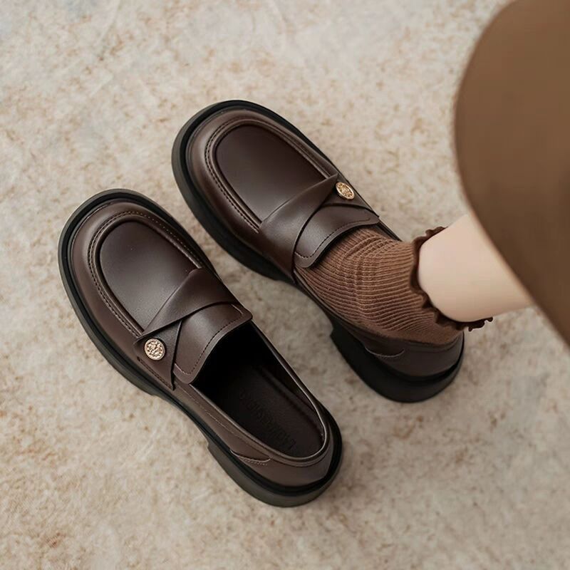 French-Style Gold Coin Loafers for Women, British Style, 2026 Spring and Autumn New Thick-Soled Chunky Heel Slip-On Leather Shoes