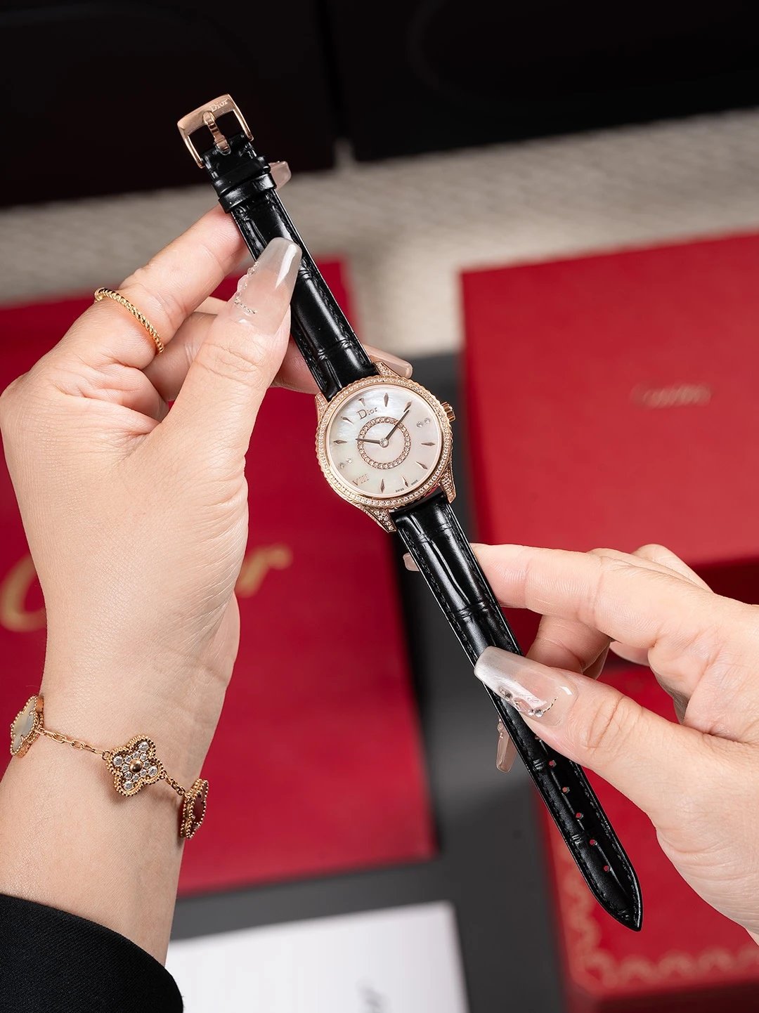 Dior VIII Montaigne series watch