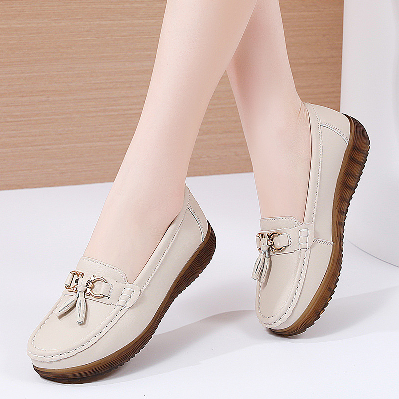 Super Soft and Comfortable Thick-Soled Loafers for Women, New Spring Style, Cowhide Soft Sole, Rubber Sole, Slip-On Shoes for Middle-Aged and Elderly Mothers