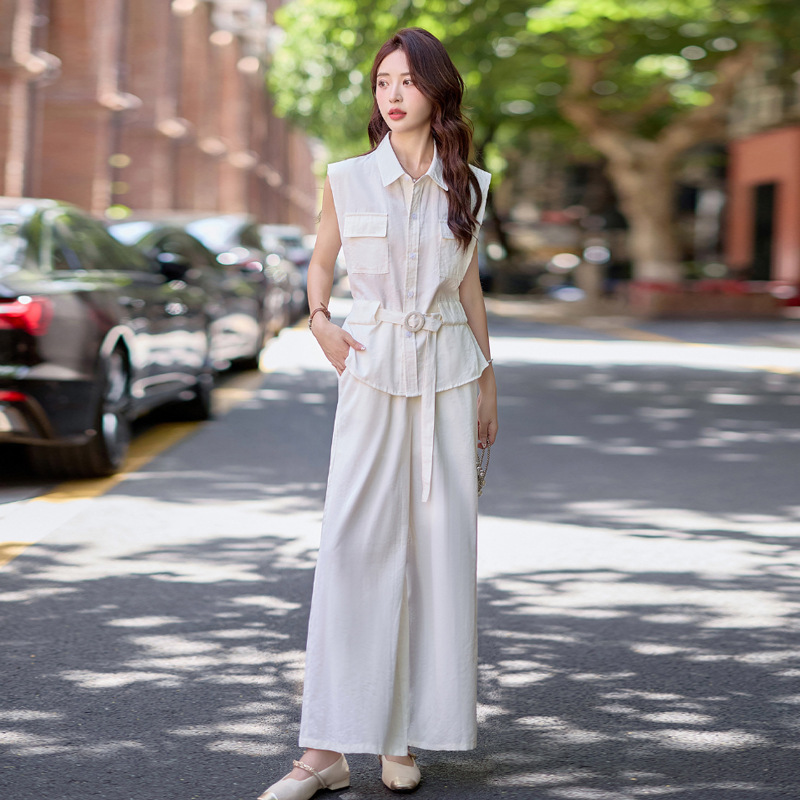 Fashionable and Elegant Professional Workwear Suit for Women, 2026 Summer New Style, Sleeveless Waist-Cinching Shirt and Wide-Leg Pants Casual Two-Piece Set