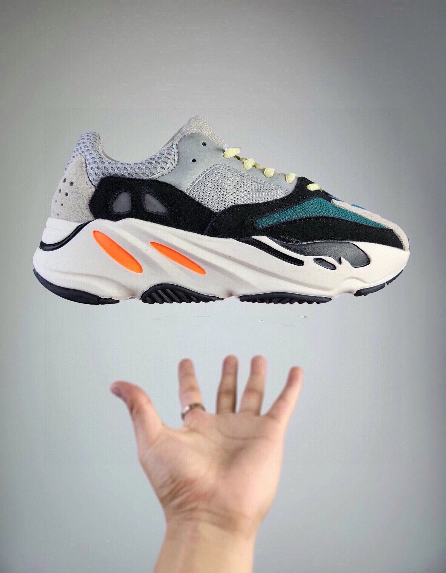 Yeezy Boost 700