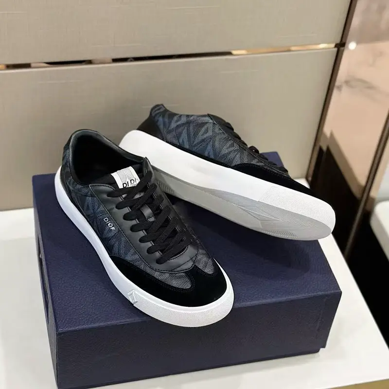 Europe Station is the new cowhide stitching canvas fashion sports shoes trend all-match breathable casual shoes men's shoes