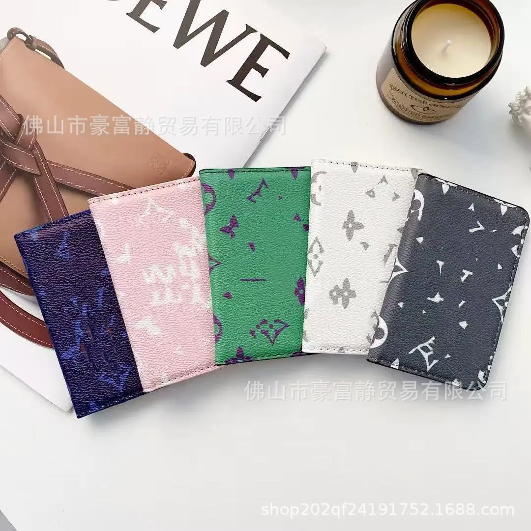 The new section flip models multi-hole bit card bag card holder European and American style high-grade tide models leather insert card card bag men and women models