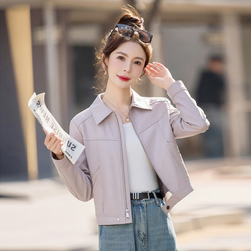 Fashionable Motorcycle-Style Leather Jacket for Women, Short Style, 2026 Spring and Autumn New Model, Trendy and Age-Reducing Jacket for Petite Figures