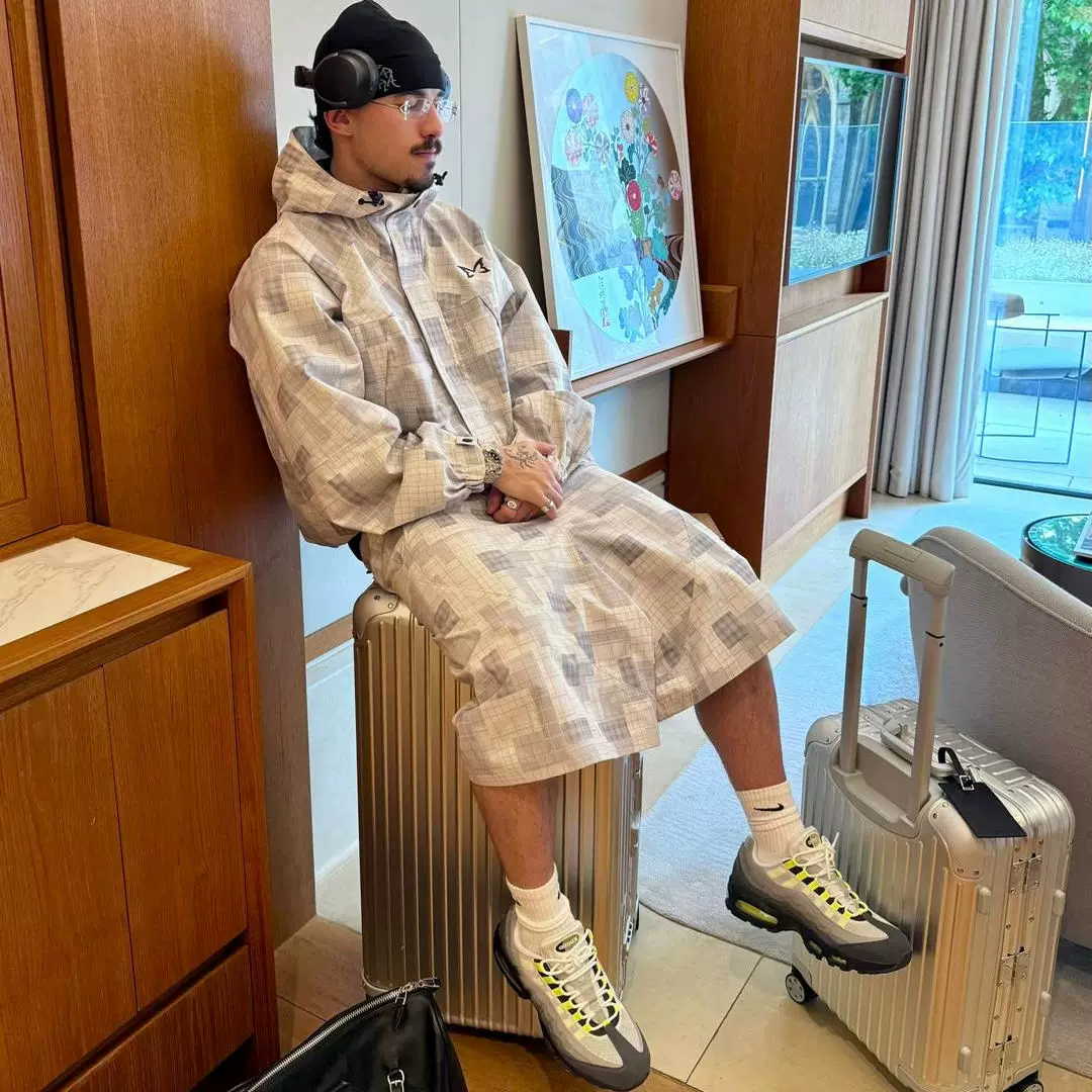 Cross border Mertra woven trench coat shorts set, featuring European and American celebrities, hip-hop casual loose American sports trend