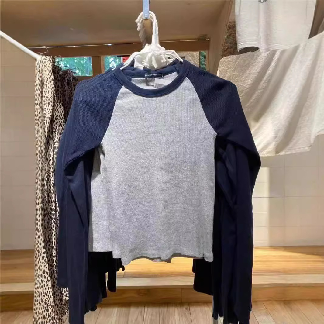 bm wind brandy with official website Zhao Lusi with bellatop color matching shoulder long sleeve base shirt top women