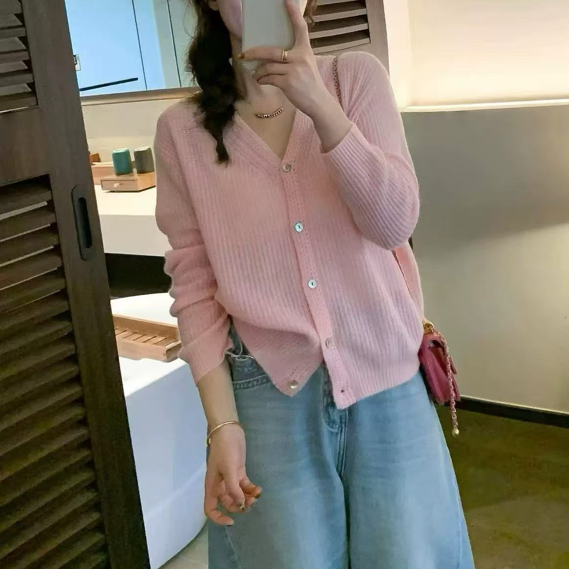 Korean Style Fashionable V-Neck Knitted Cardigan for Women 2026 Spring and Autumn New Single-Breasted Long-Sleeved Mohair Top for Women