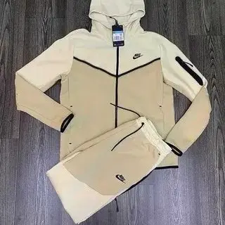 N*运动休闲套装