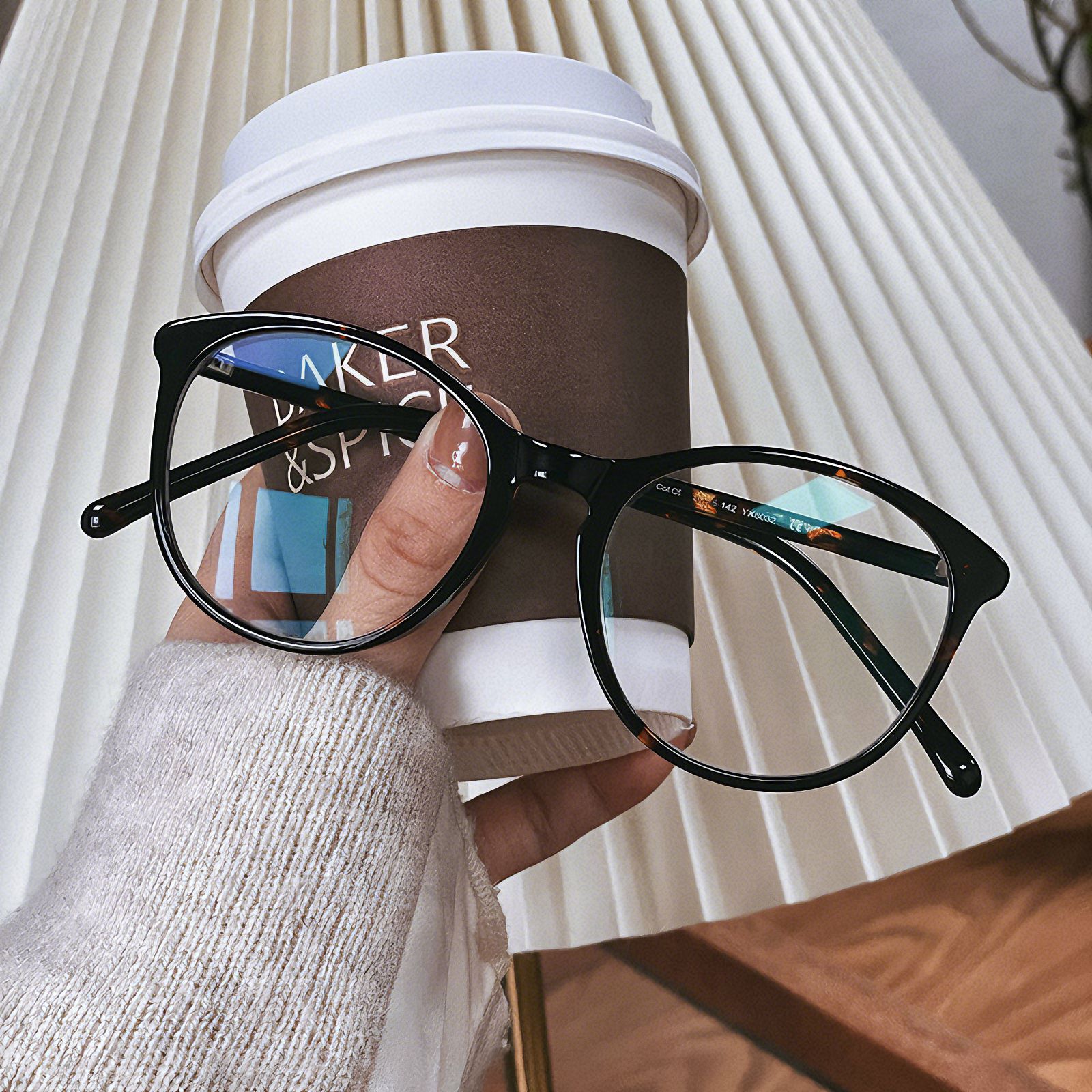 New Black Frame Without Makeup Artifact Retro Cat Eye Square Round Face Plate Glasses Frame for Women with Myopia Can Be Equipped with Degree to Show Small Face