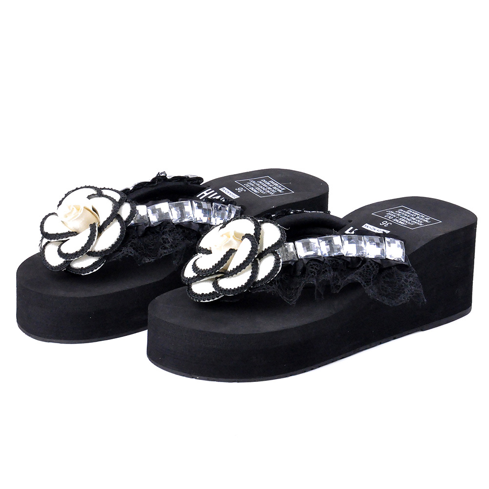 2025 Summer New European and American Style Vacation Beach Shoes Non-Slip Wedge Flip-Flops Fashionable Camellia Slippers for Women Outdoor Wear