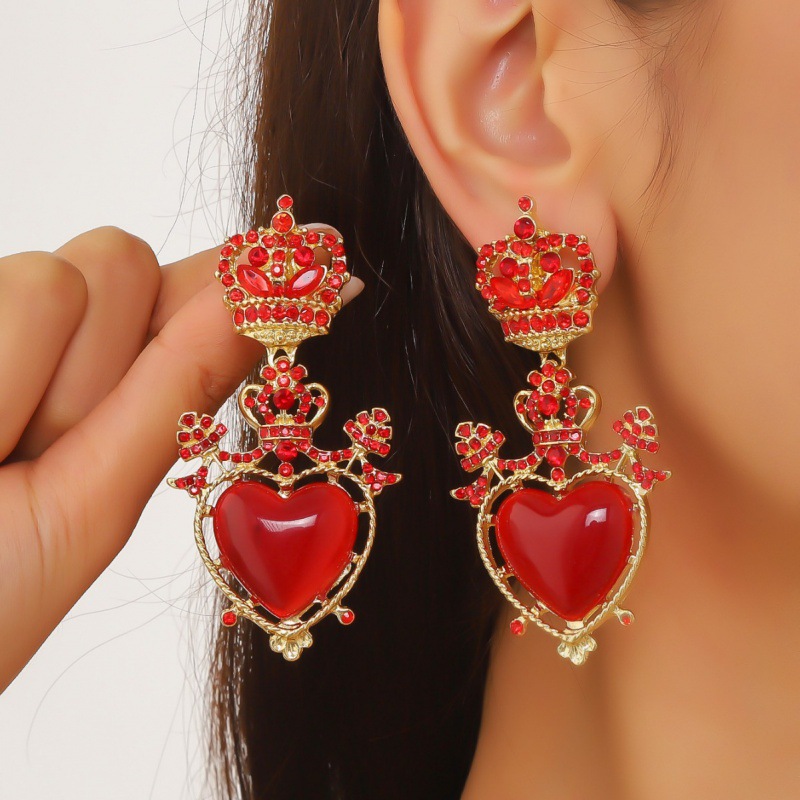 Cross-Border Jewelry European and American Exaggerated Earrings for Women, Vintage Style Diamond-Encrusted Heart Crown Earrings, Retro Earrings Factory Wholesale