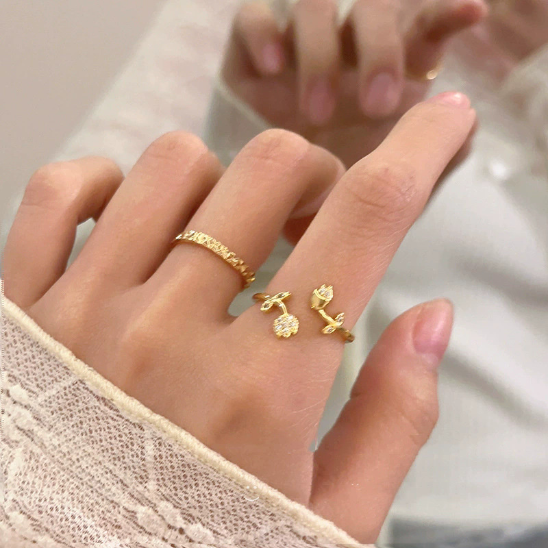 Golden Rose Flower Ring Women's Niche Light Luxury Diamond-encrusted Flower Finger Ring Fashionable Fresh Stacked Open Finger Ring