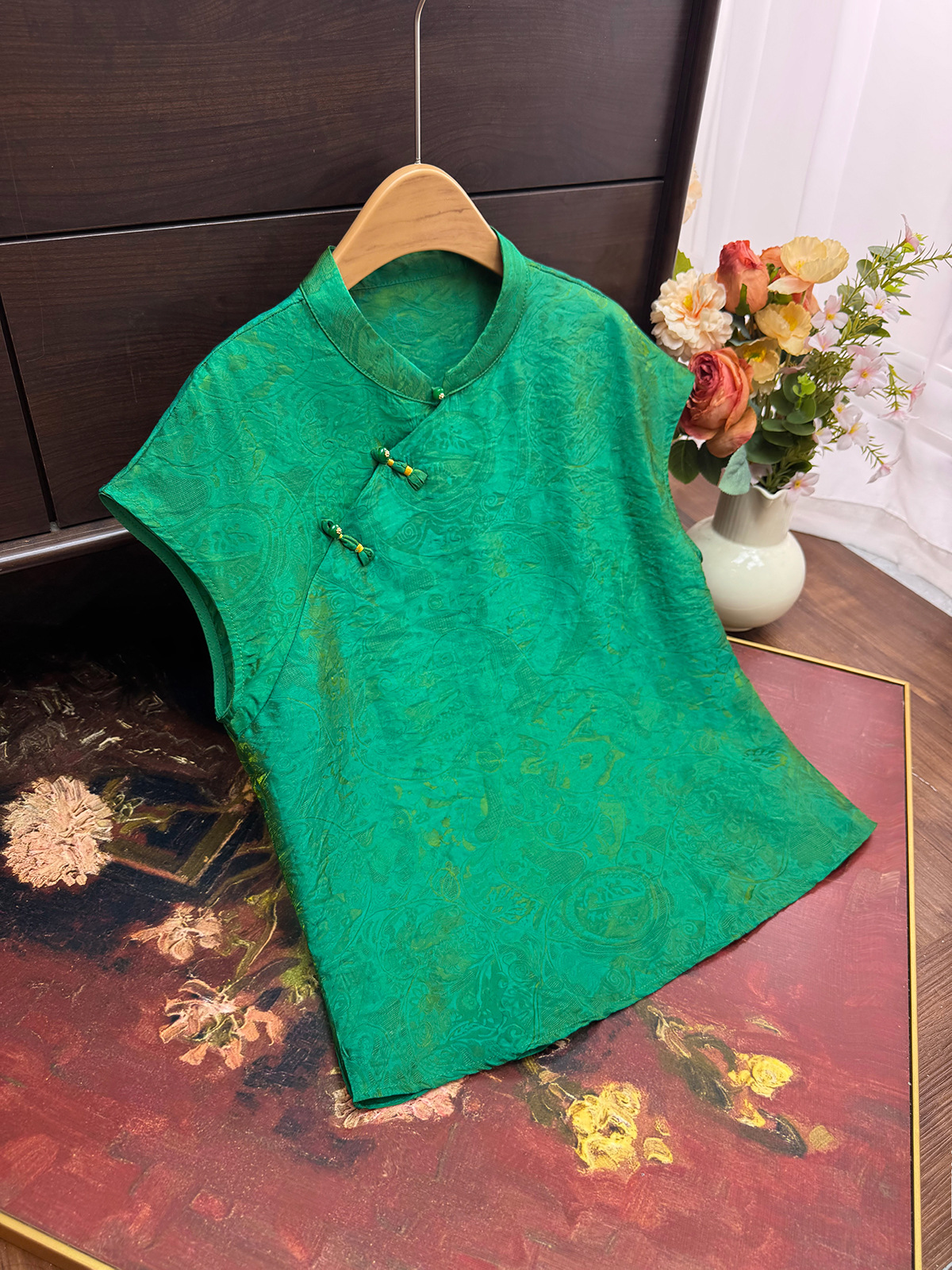 New Chinese Style Jacquard Gilt Top for Women 2025 Summer New Style Stand-Up Collar Oblique Placket Button-Down Shirt Simple Shirt