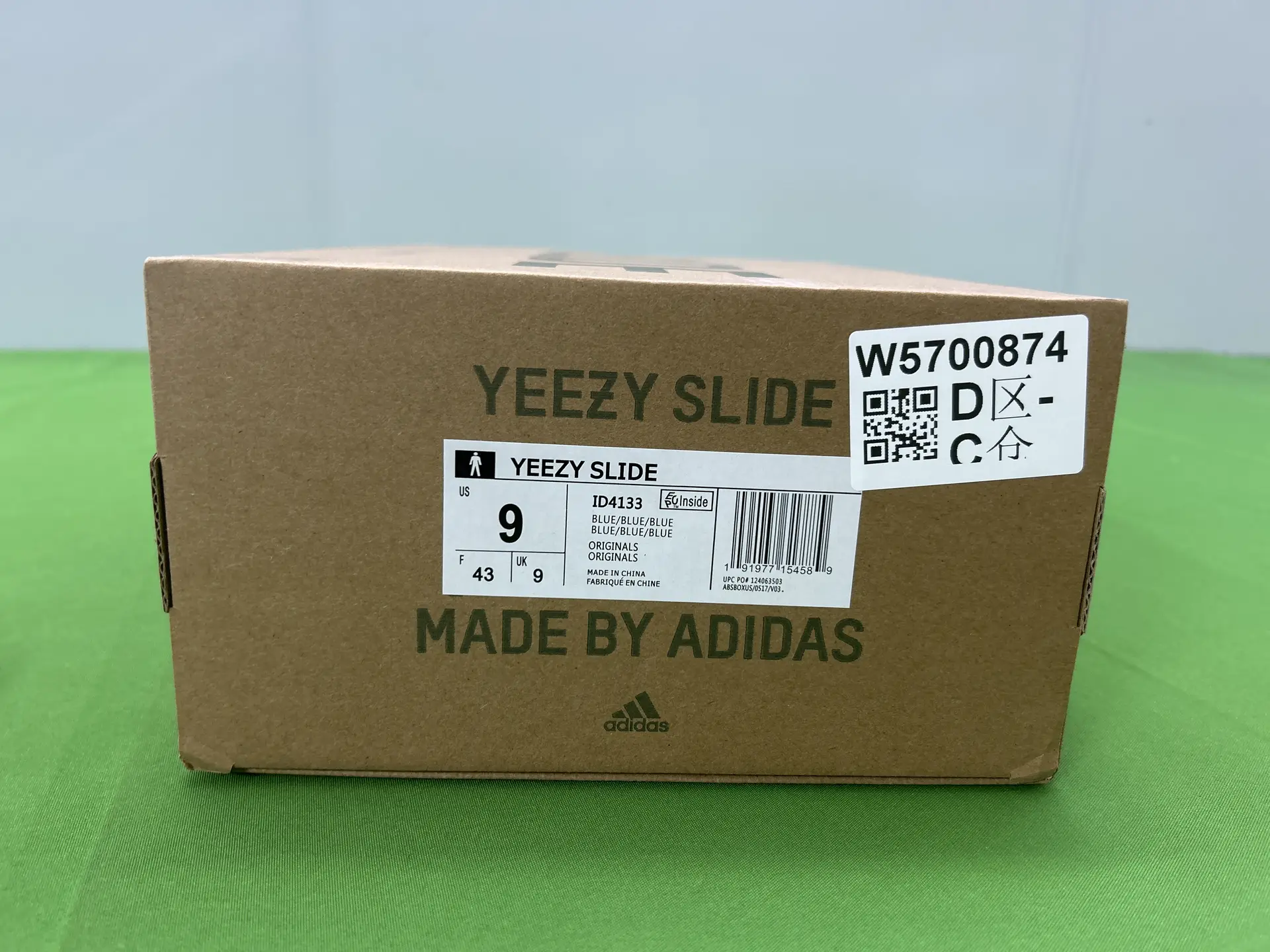 Adidas Yeezy Slide Blue/Blue/Blue