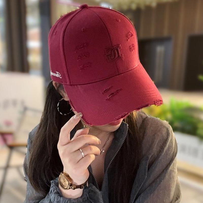 Hole Baseball Hat Women's 2025 New Korean Style Fashionable Big Head All-Match Face Shaping Couple Cap Trendy