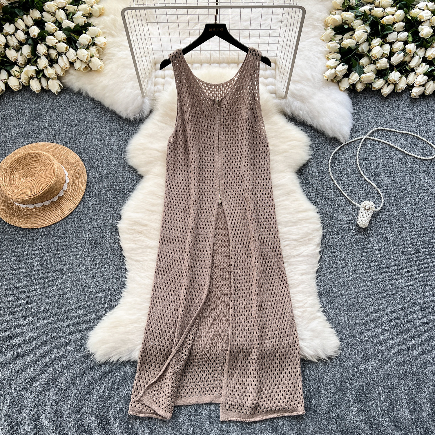 Korean-Style Fashionable Layered Design with Zipper Slit Long Top for Women, Knitted Sleeveless Vest Dress for Women