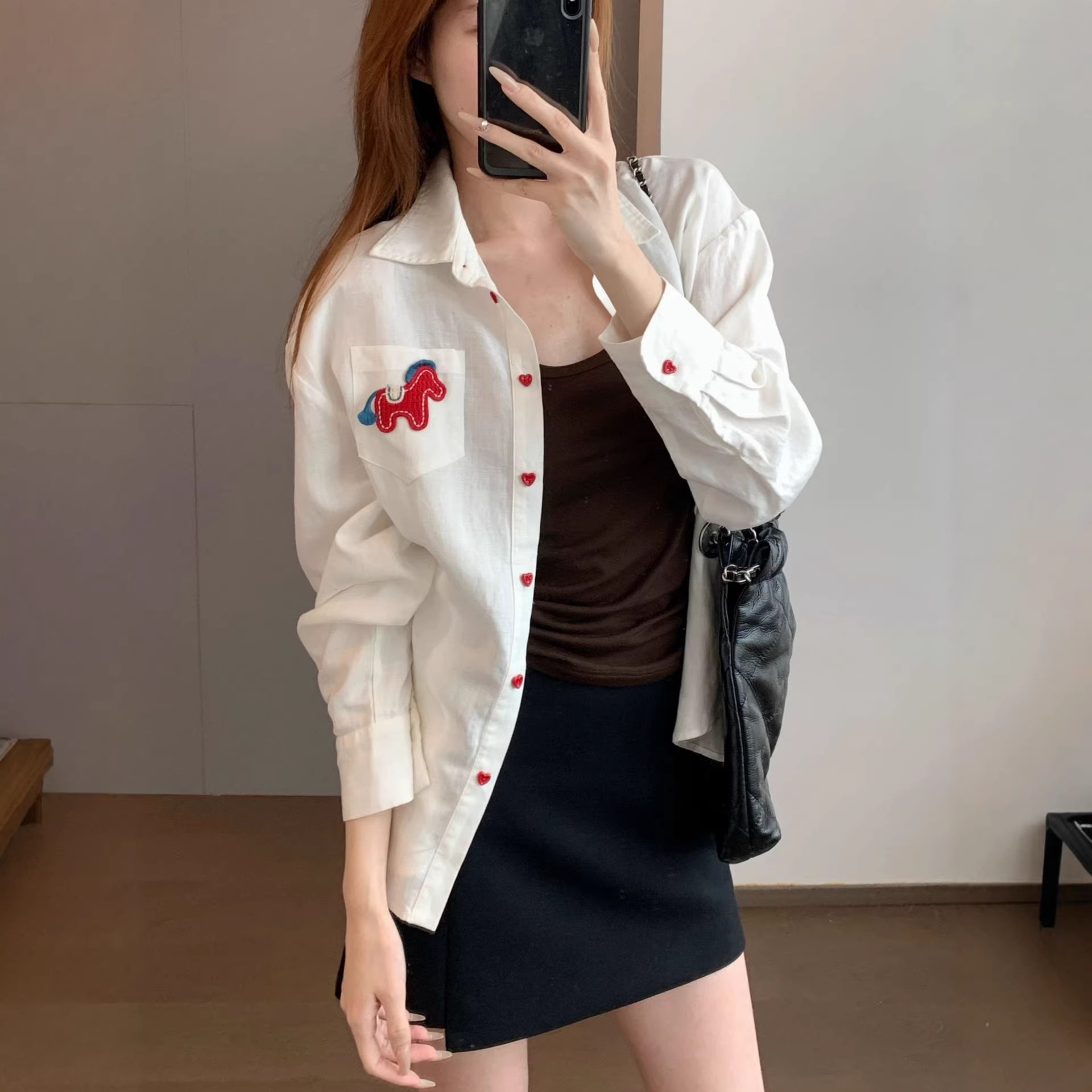 Highly Recommended! Tencel Linen Loose-Fit Embroidered Patchwork Long-Sleeve Shirt with Turn-Down Collar and Drop Shoulder Sleeves, Women's Spring/Summer 2026