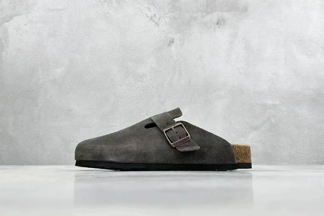 广东原产高端品质 Birken**stock 勃**肯半拖系列 尺码齐全