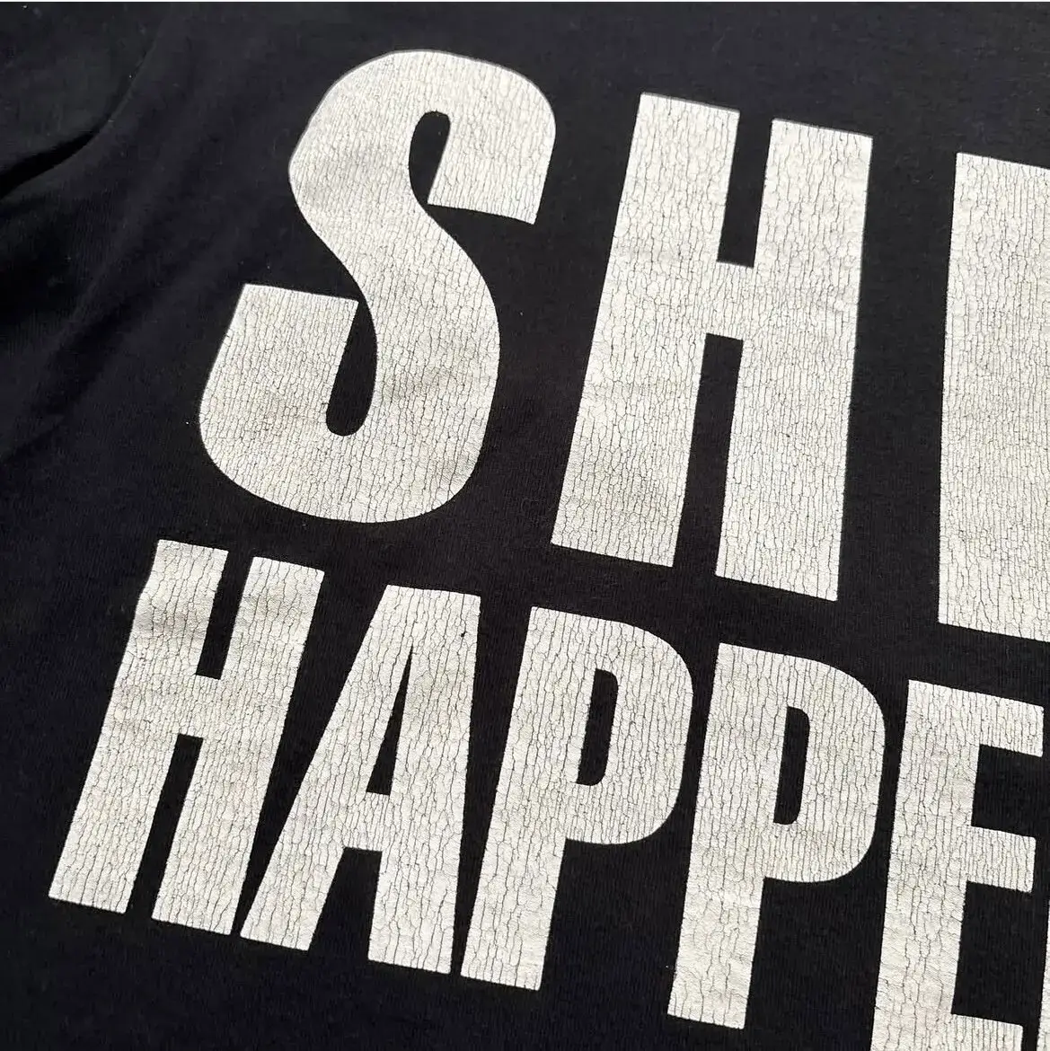 Independent Numbernine Style Ss06 "Shit Happens" Lettered Short-Sleeved T-Shirt 04