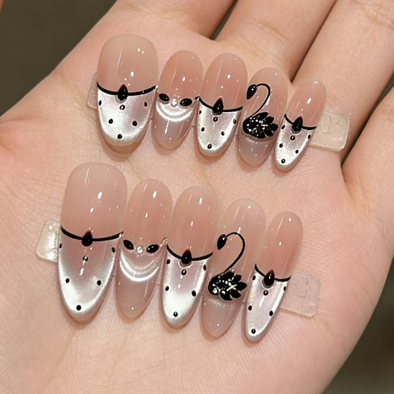 Nai Zi Handmade Wearable Nails Autumn/Winter New Style Wearable Nails Black Swan French Style Zircon Elegant Nail Stickers