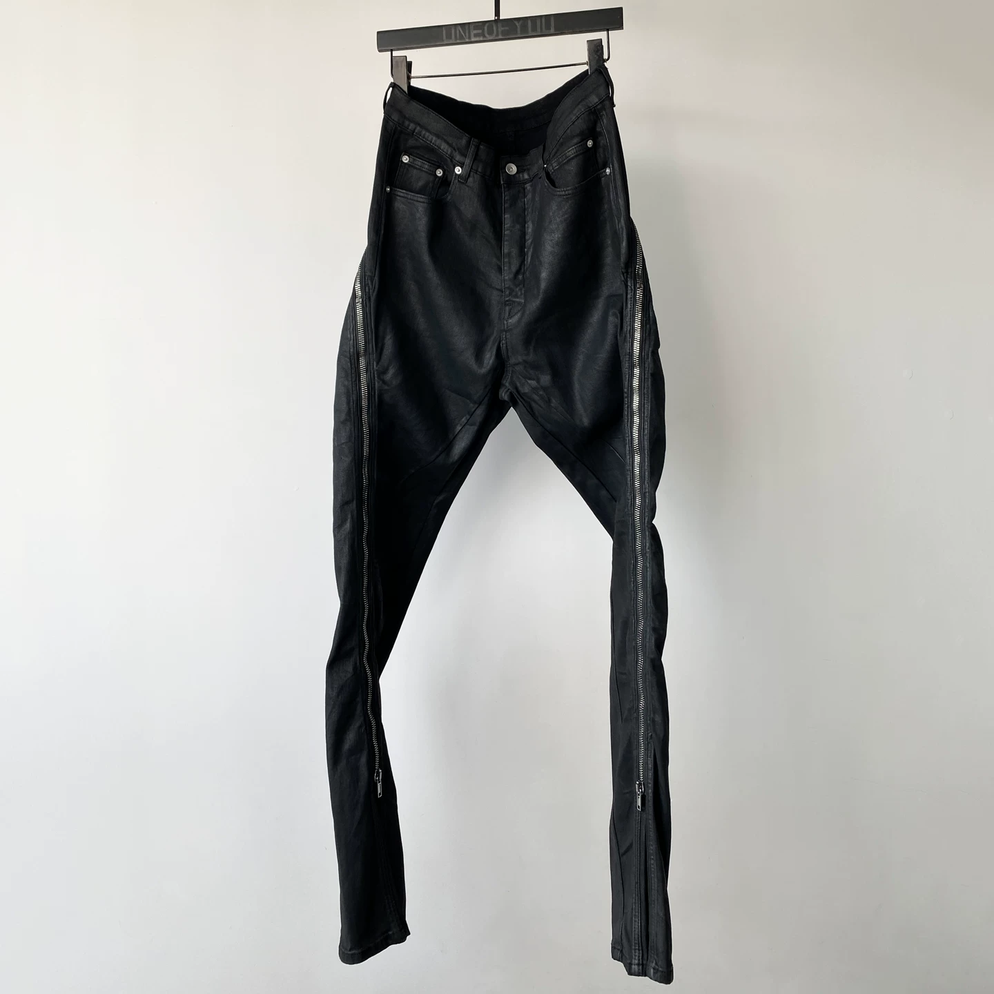 ONEOFYOU Dark Wax Coated Banana Pants Long Zipper Horn Jeans Men's RO Style Niche Wax Pants
