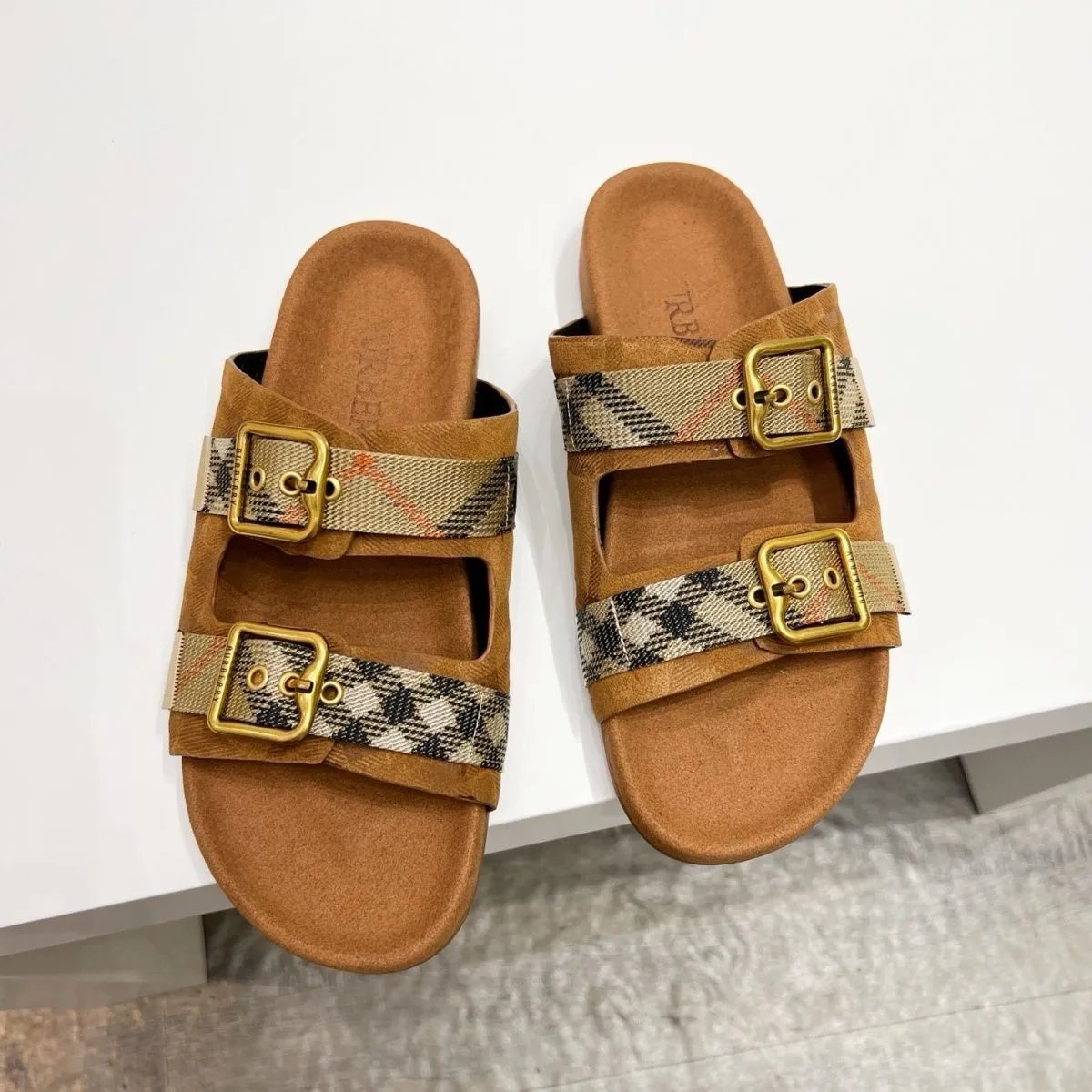 European Station New Foreign Trade Slippers Fashion Outwear Men's Fashion Trendy Sandals Casual All-match Beach Shoes