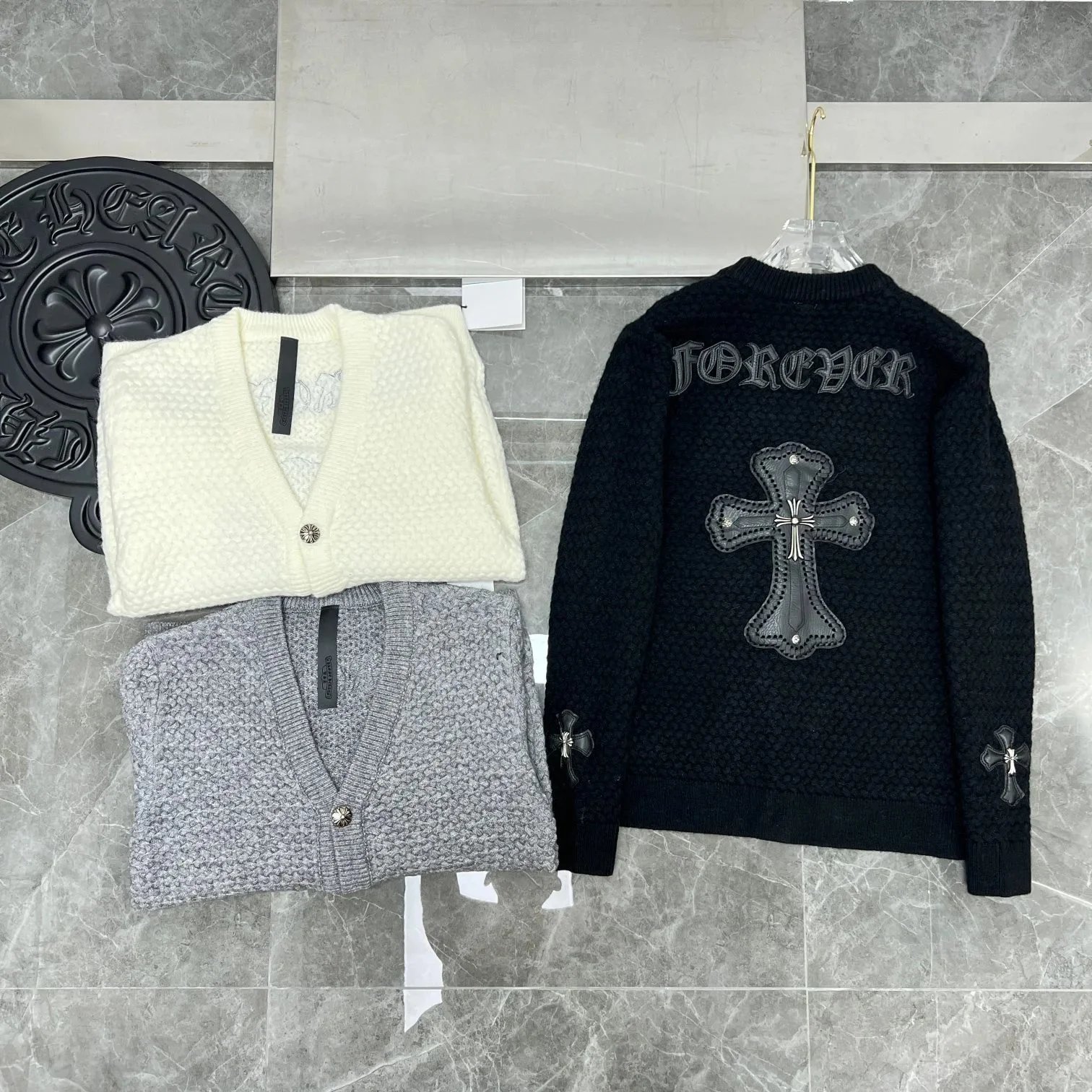 *V领开衫毛衣男女同款 * foto QC de WEIDIAN en Qualit.ly