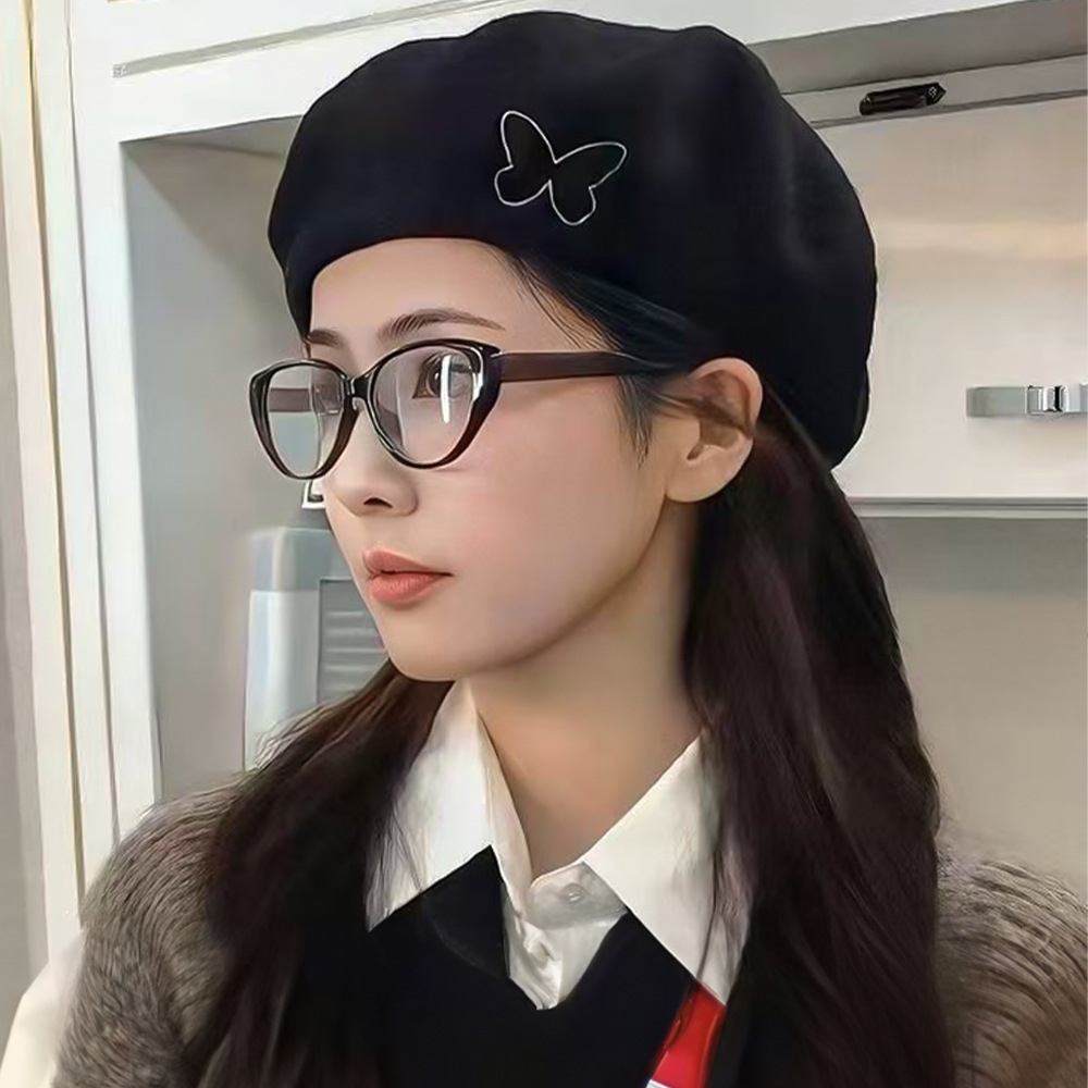 Xiaohongshu's Same Cat-Eye Frame for Women Without Makeup Decoration, Retro High-End Anti-Blue Light Slimming Look Black Frame Glasses Frame