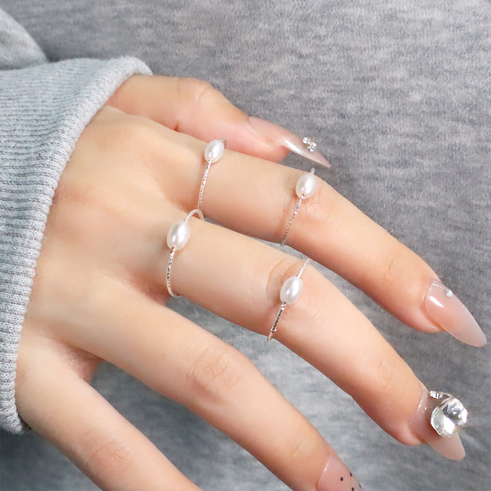 Rice Grain Pearl Ring, Extremely Thin, Trendy and Stackable, Plain Band Joint Ring for Women, Shimmering Index Finger Ring