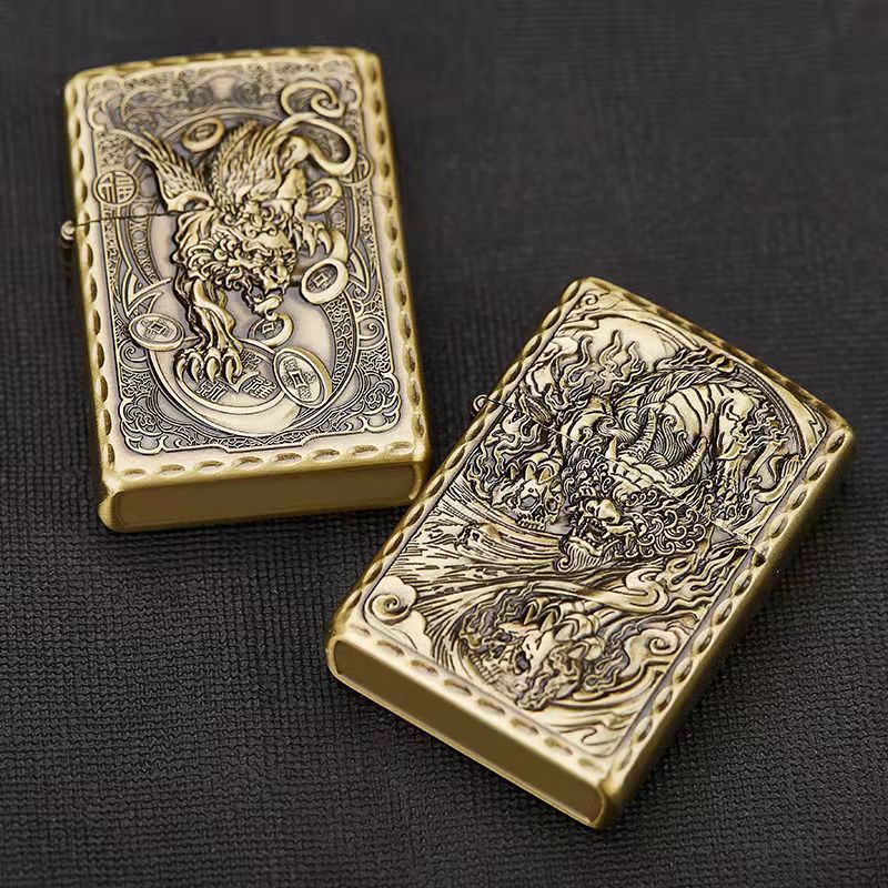 League of Legends bronze retro relief kerosene metal kerosene windproof lighter lighter factory wholesale