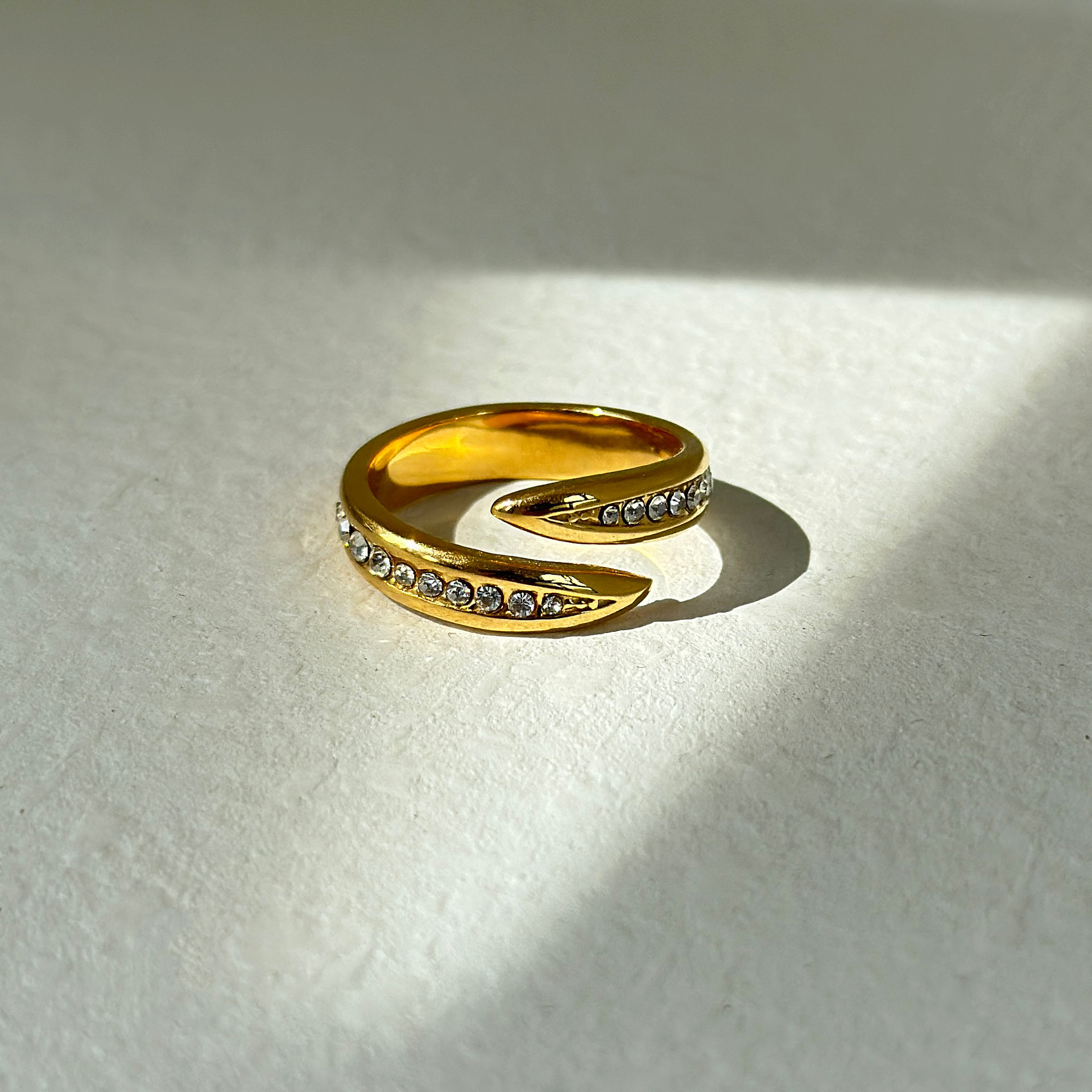 Dazan In-Stock Factory European and American Cross-Border Ins 18K Real Gold Plated Titanium Steel Transparent Zircon Open Adjustable Ring