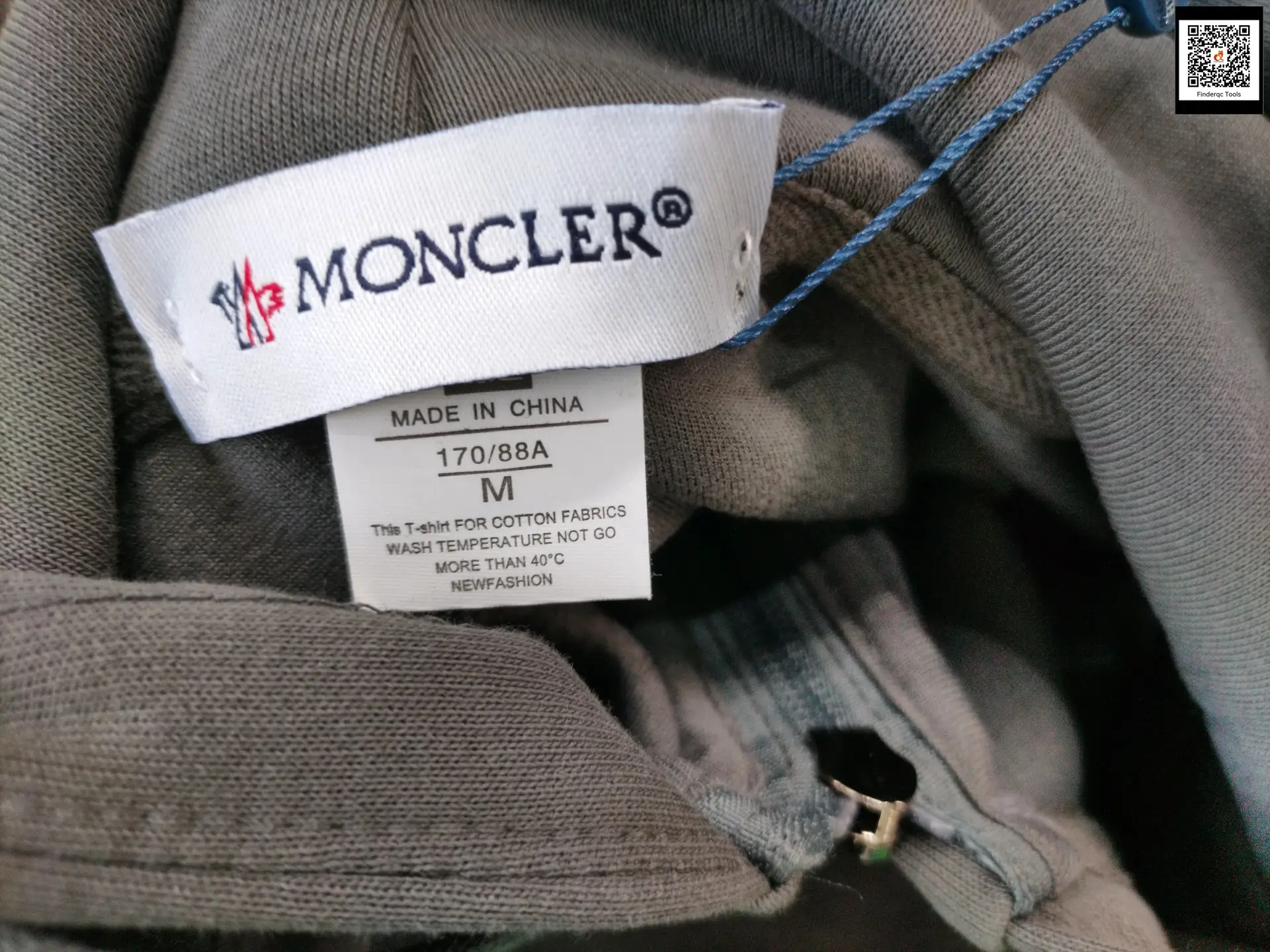 Moncler T-shirt