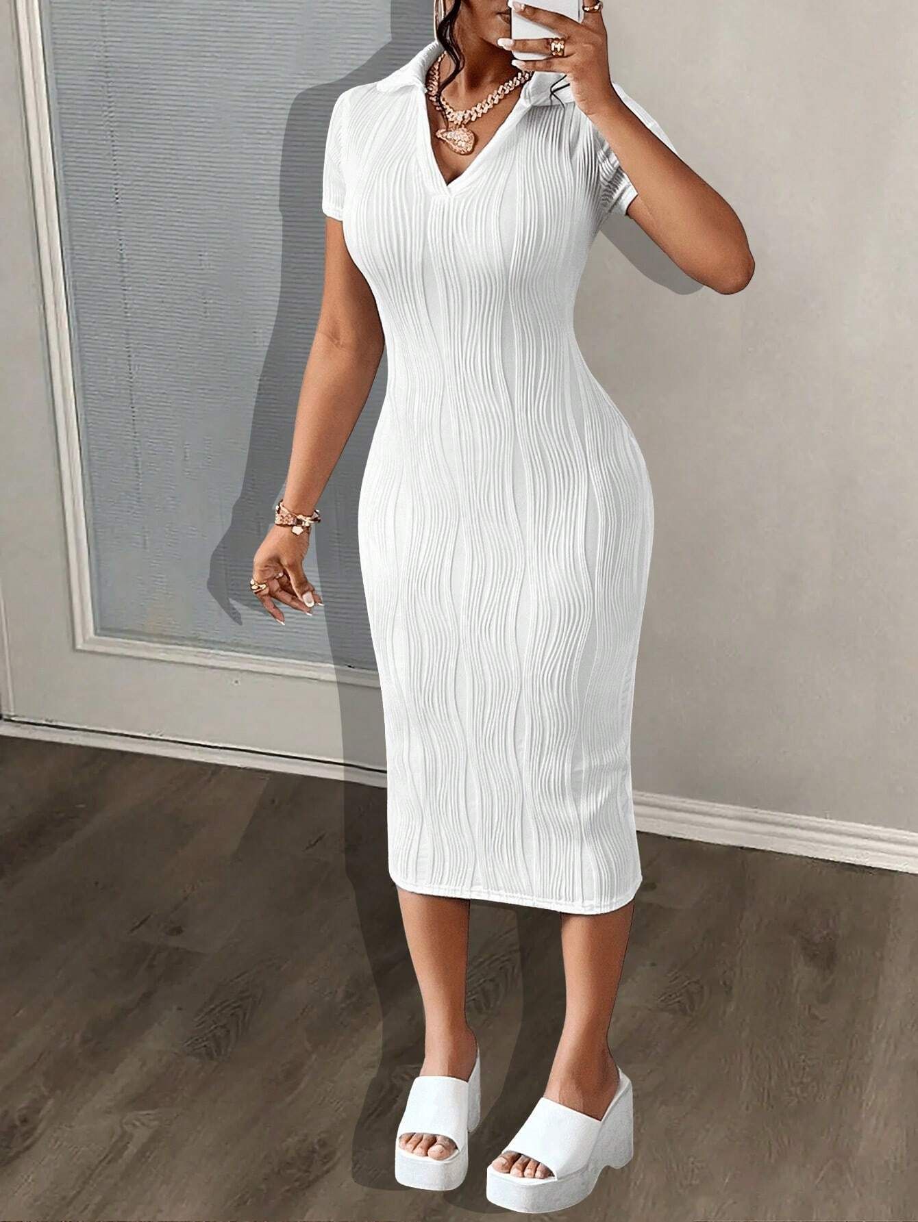 2025 European and American Cross-border New Spring and Summer Amazon V-neck Casual Fashion Pleated Short-sleeved Women's Shirt