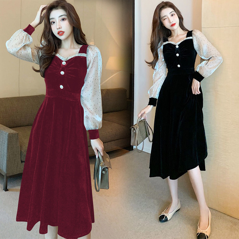 French retro velvet dress Women's Mid-length spring clothes 2023 New Hepburn style light luxury temperament skirt fashion