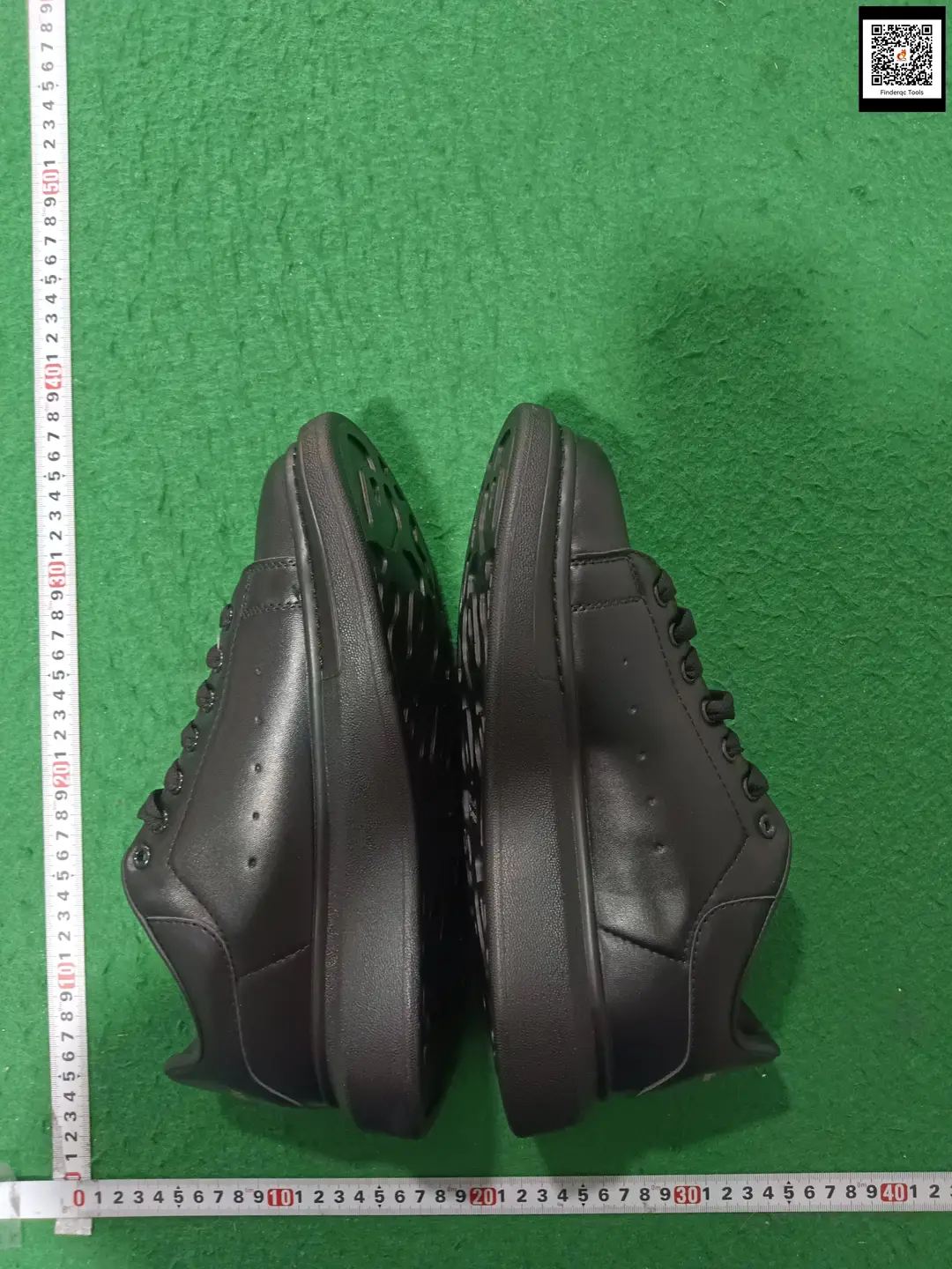 Alexander McQueen Oversized Sneaker Black