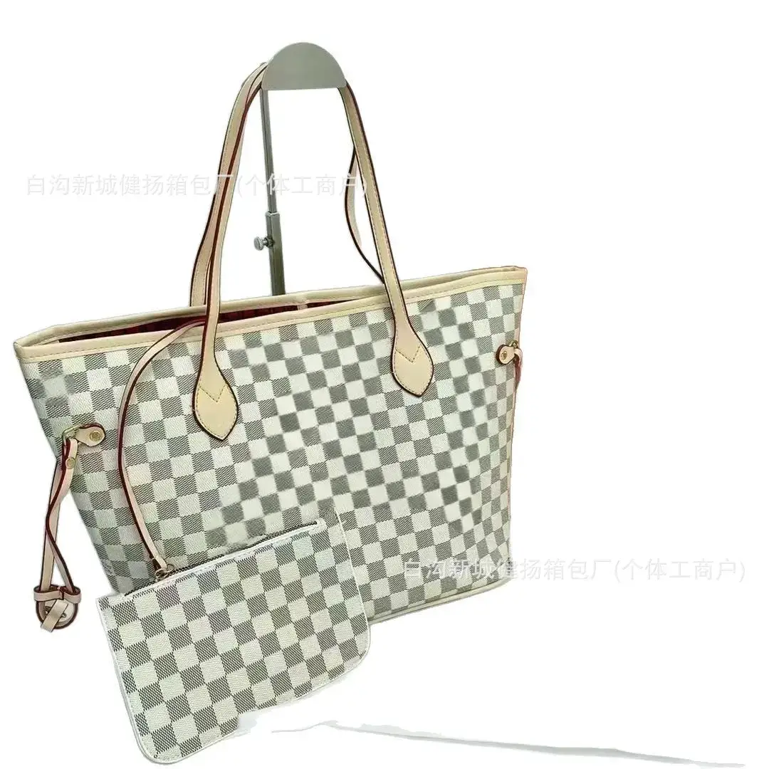 2025 Spring and Summer New Tote Bag Cross-Border Female Internet Celebrity Fashion Shopping Bag Large Capacity Shoulder Handbag New Style