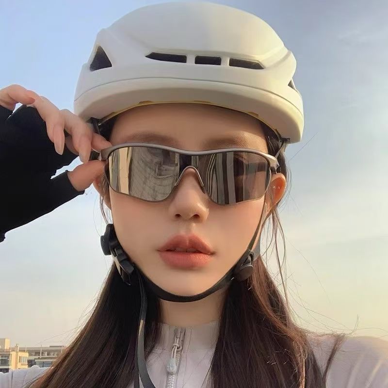 Outdoor Sports Sunglasses, Windproof Cycling Glasses, Mountaineering Hiking Bicycle Sun Protection, Impact-Resistant Goggles, Sunglasses for Women