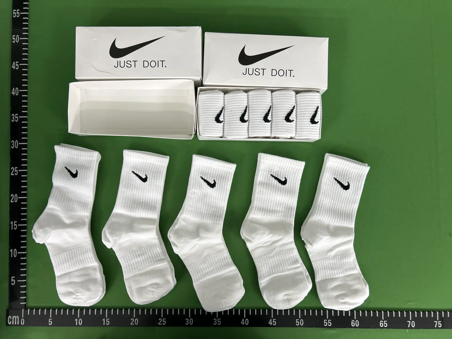 Nike Crew Socks White