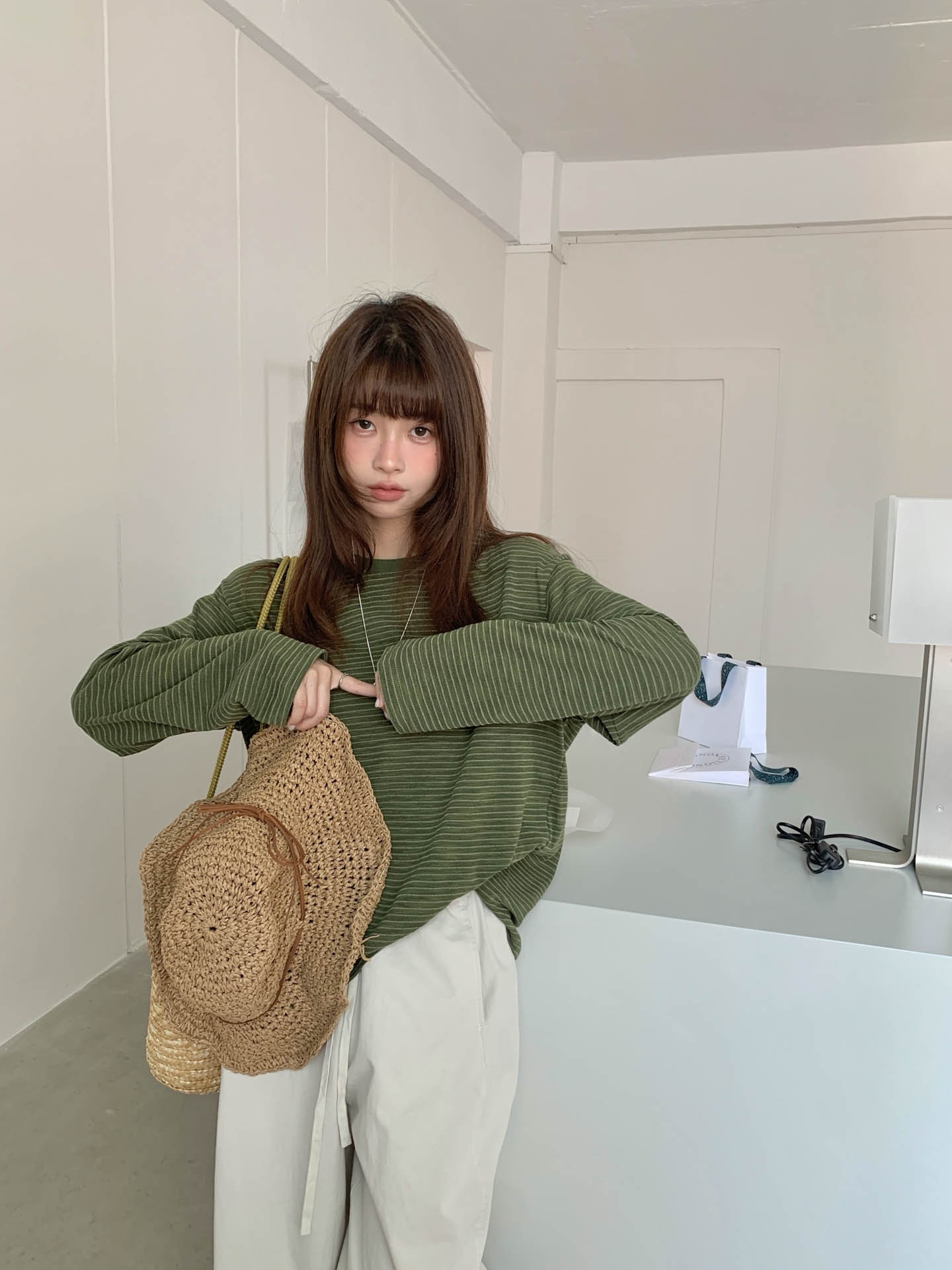Gagd Basic Versatile Japanese-Style Round-Neck Striped Long-Sleeve Knit Top for Women, Soft and Skin-Friendly Lazy Style Inner T-Shirt